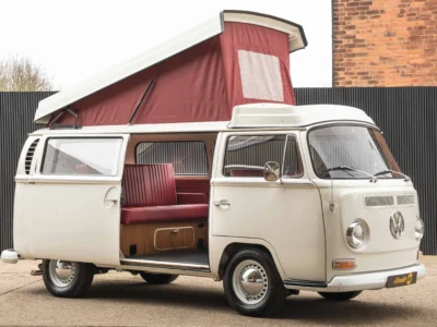 volkswagen-type-2-bay-window-camper-van-pastel-white650j_001