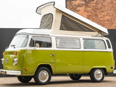 volkswagen-type-2-t2-bay-window-westfalia-campmobile-green-for-sale-595r_066