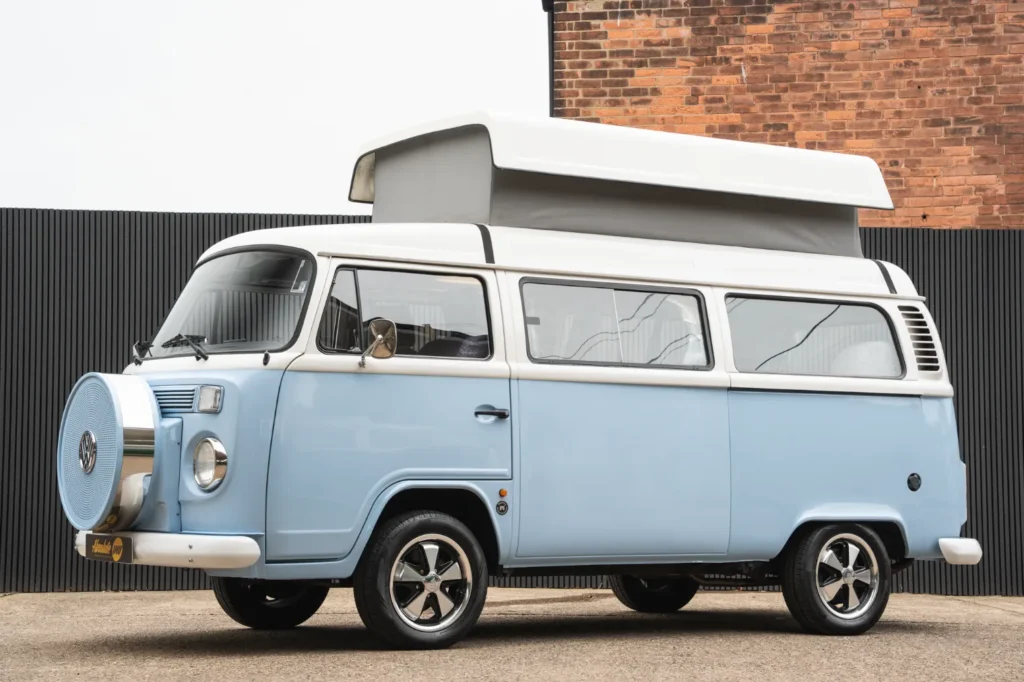 volkswagen-type-2-t2-bay-window-water-cooled-brazilian-danbury-for-sale-hco_072